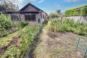 THORRINGTON ROAD- click for photo gallery